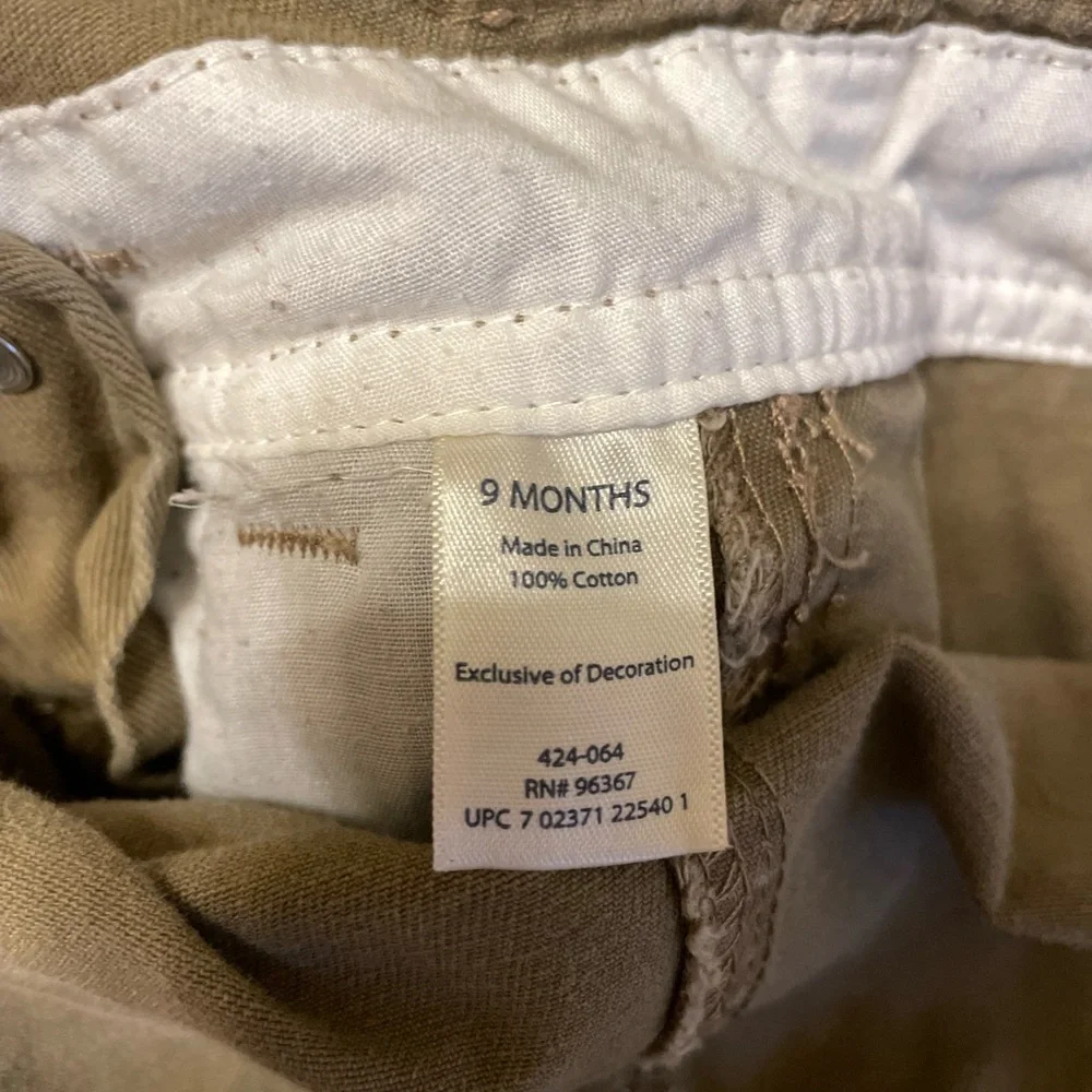 OshKosh B’Gosh Vestback Khaki Overalls 9 Months